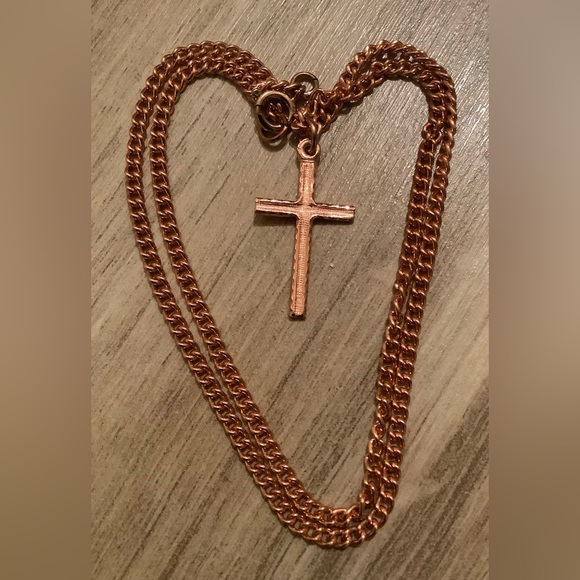New vintage Copper cross pendette - Picture 5 of 6